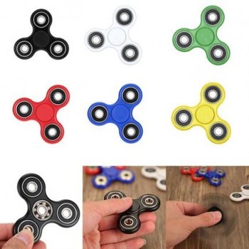 *** VELEPRODAJNA PONUDA *** FIDGET SPINNERS (200 kom.)