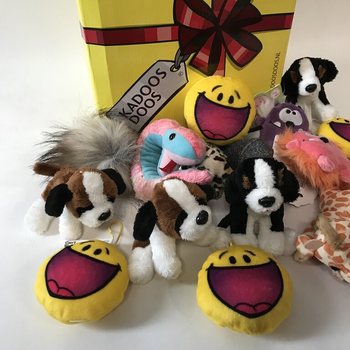 50 komada Pli&scaron;ane Figure u Poklon Kutiji "Lucky Dip"