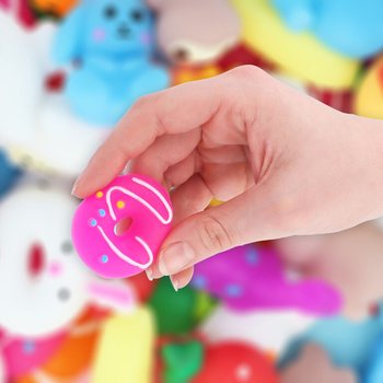 Miks Squishy Figura u Kanti (100 komada)