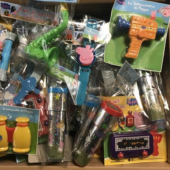 MIX IGRAČAKA PEPPA PIG (100 kom) - Punjenje za &Scaron;krinju s Blagom