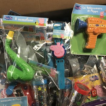 MIX IGRAČAKA PEPPA PIG (100 kom) - Punjenje za &Scaron;krinju s Blagom