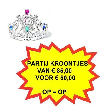 Lot kruna i dijadema (132 kom.)