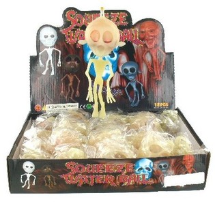GLOW IN THE DARK SVJETLEĆI IZVANZEMALJAC (16 kom.)