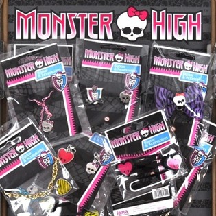 MATTEL MONSTER HIGH - MEGA MIX ZA TOMBOLU: NAKIT I DODACI (100 kom.)