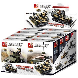 Sluban Vojni tenk ili oklopno vozilo APC 8-u-1 M38-B0587 (1 Display / 8 kom)
